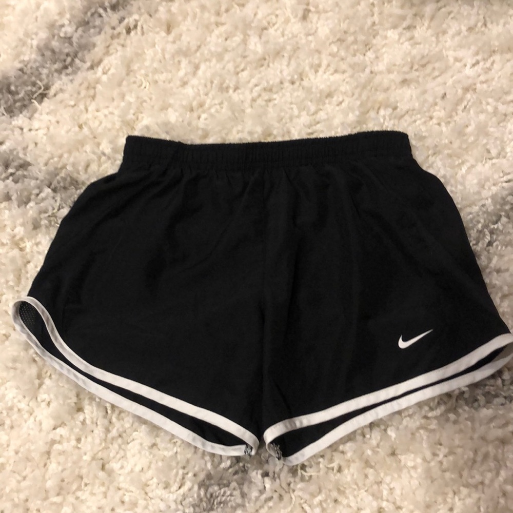 Girls Nike shorts